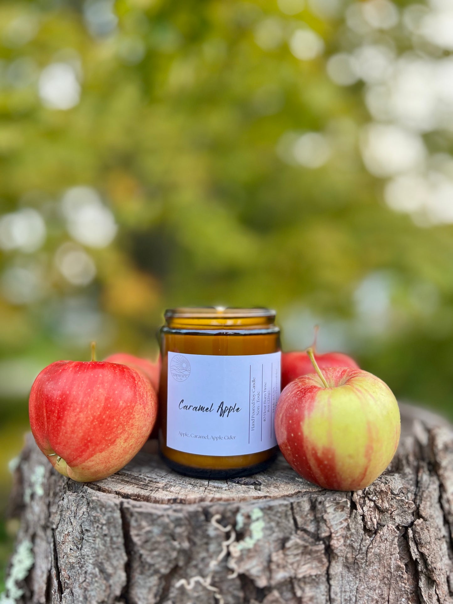 Caramel Apple Candle - 8oz Soy Candle - Hand-Poured, Fall Scent, Cozy Autumn Candle